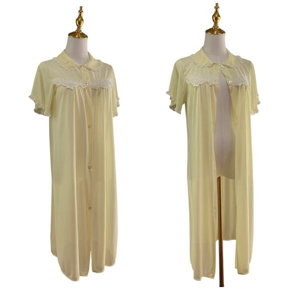 Vintage 60s Charmode SEARS Yellow Nylon Lacy Housecoat Robe Women's Size M - Picture 1 of 12